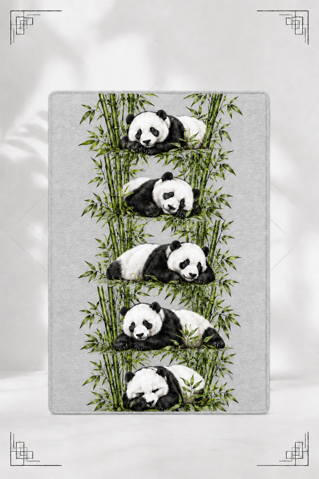 Panda ve Bambu Desenli Dekoratif Halı – Dijital Baskılı Kaymaz Taban Yıkanabilir Modern Tasarım Halı, Farklı Ölçü Seçenekleri